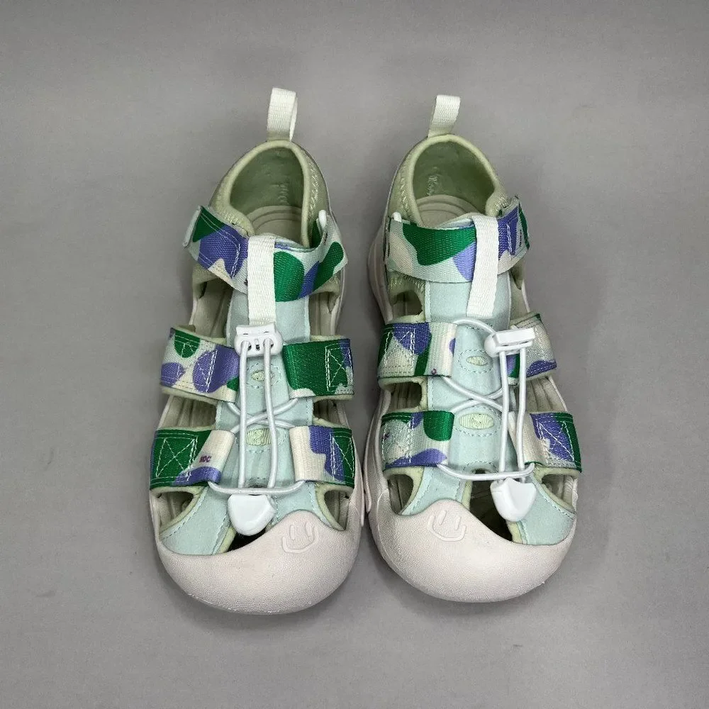 Happy NocNoc‎ Sandals Girl's Size 2 Water Shoes / Summer Sandals